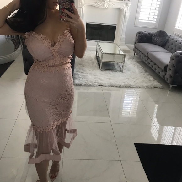 Fashion Nova Dresses & Skirts - Pink flower dress